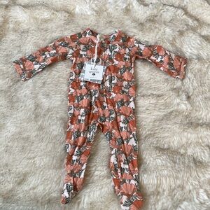 Kate Quinn Newborn Long Sleeve Zipper Onesie